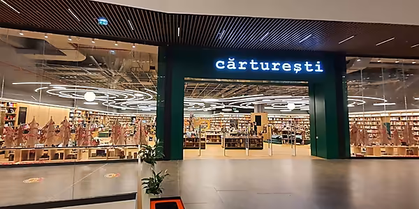 Amenajare librărie Cărturești